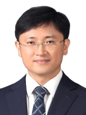 홍순용 담임목사